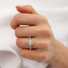 2 Carat Round Diamond Vintage Engagement Ring - IGI Certified