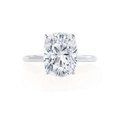 Stunning 3.0Ct Elongated Cushion Cut Engagement Ring - IGI-Certified Lab-Grown Diamond